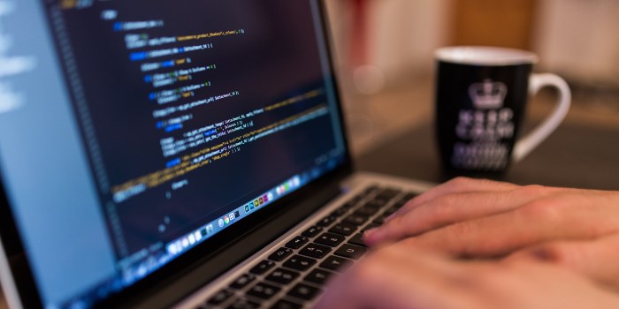 Comment créer une machine MongoDB avec Vagrant ?