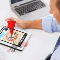 Géolocalisation de précision en intérieur : où en est-on vraiment ?